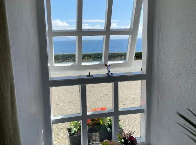 Дом отдыха Anne's Thatched *